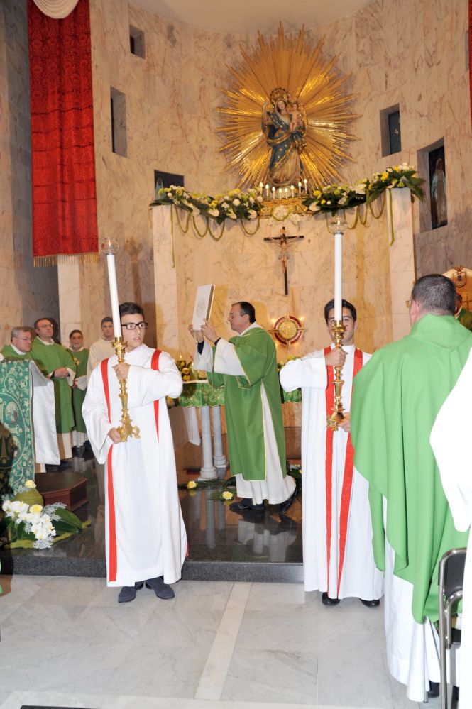 possesso-canonico-don-doriano-12-11-2011 (39)